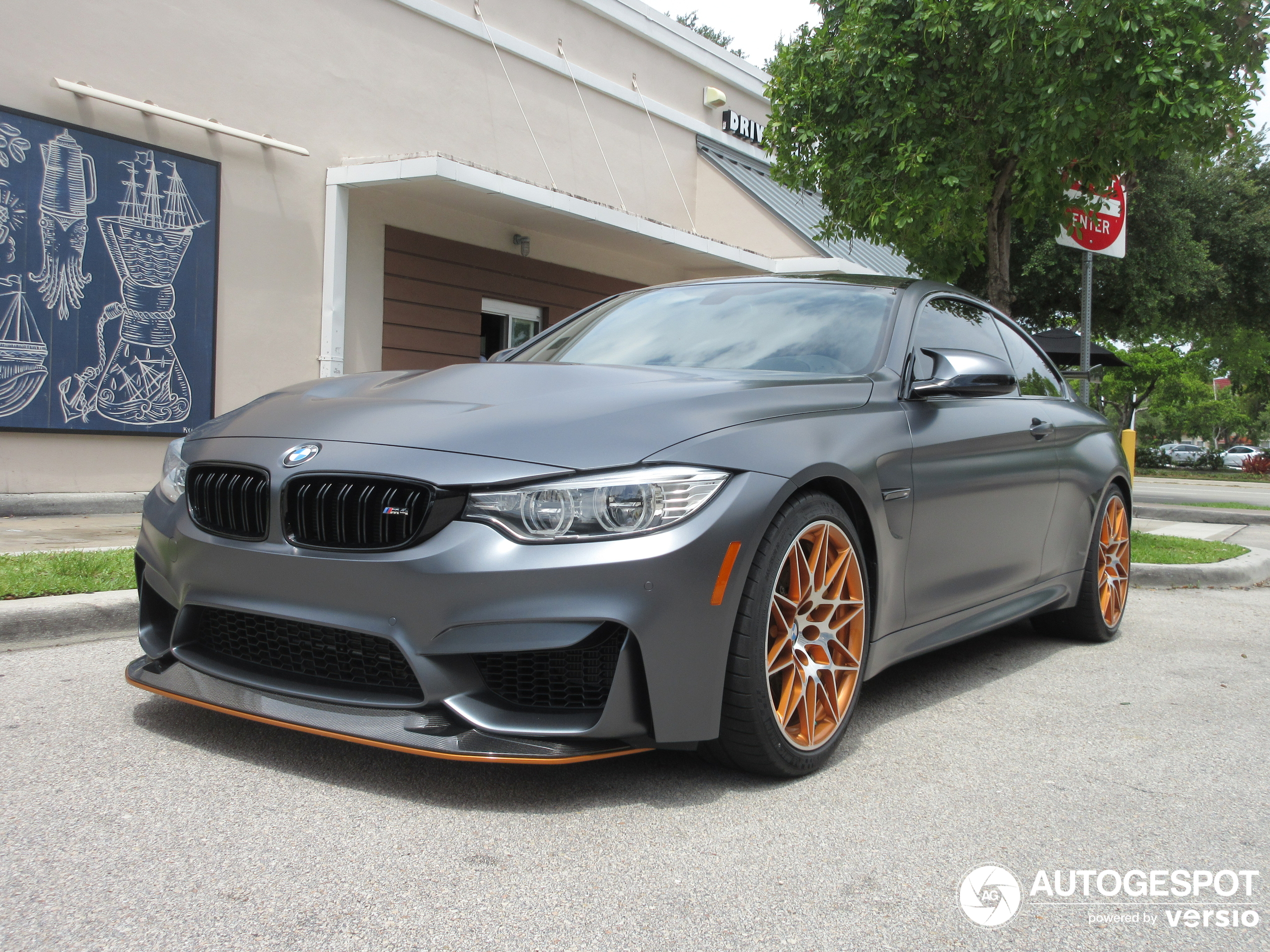 BMW M4 GTS