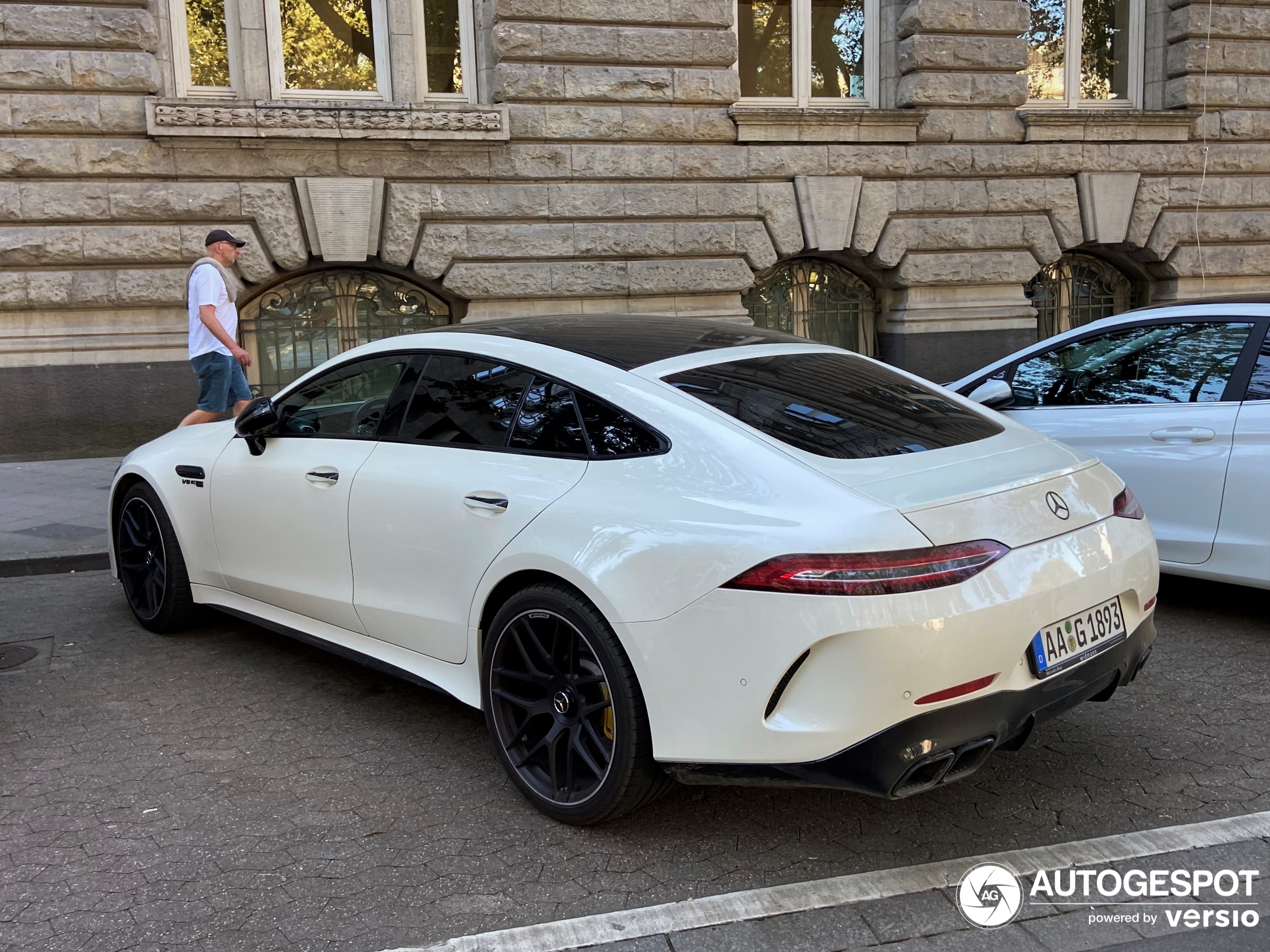 Mercedes-AMG GT 63 S X290