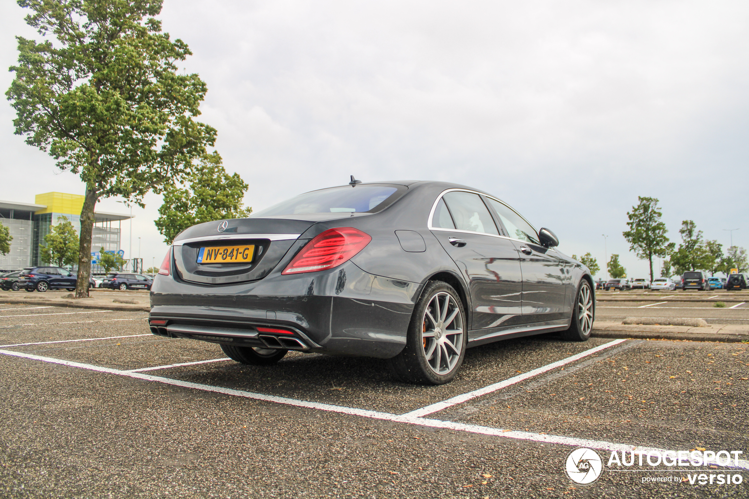 Mercedes-AMG S 63 V222