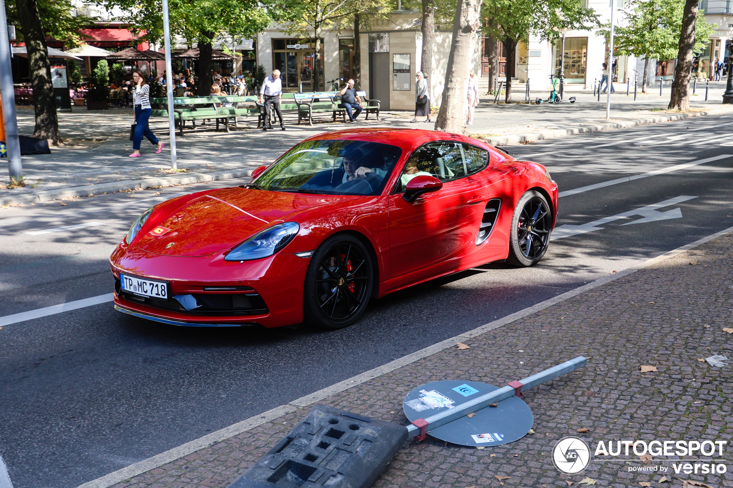 Porsche 718 Cayman S