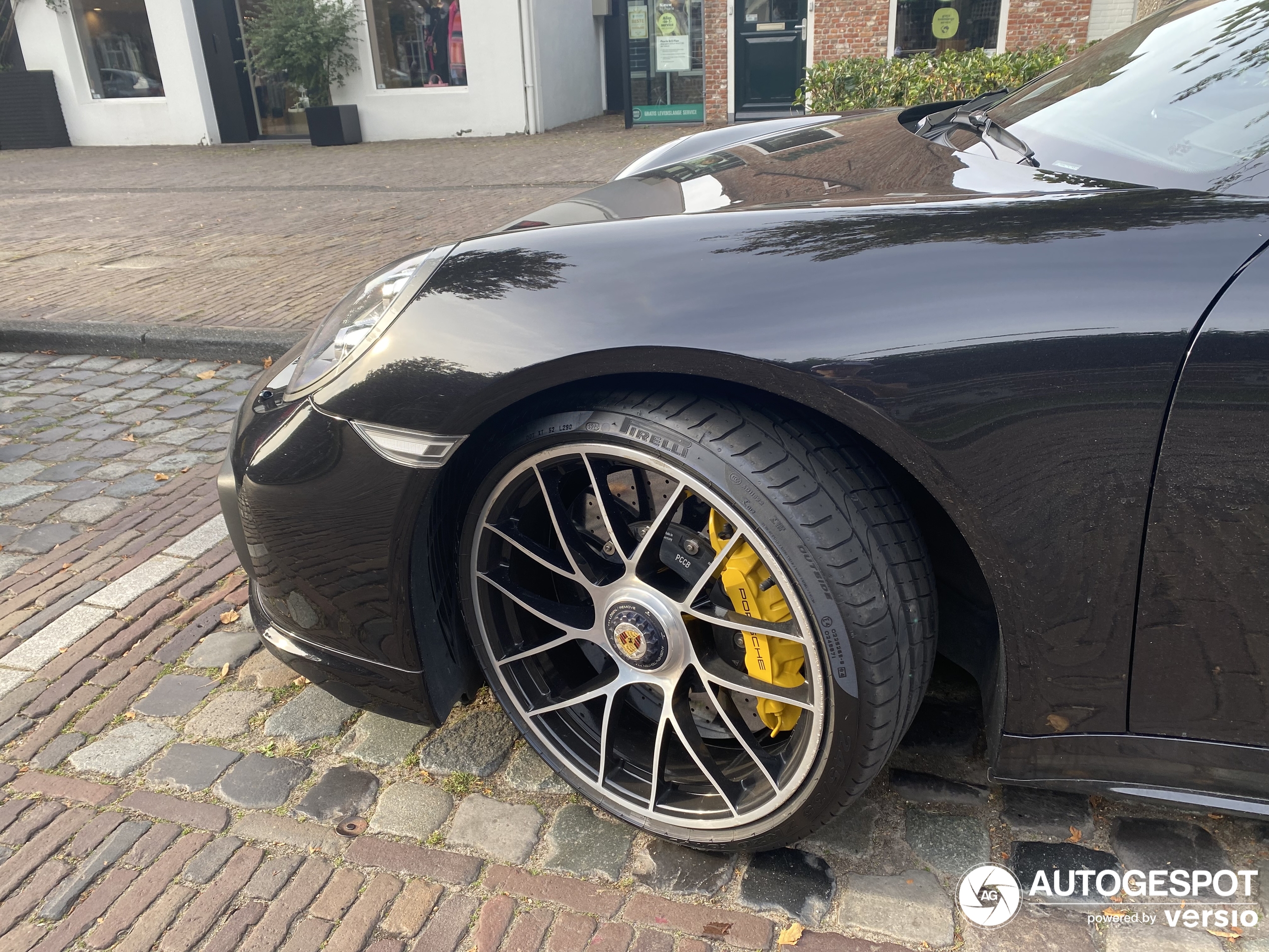 Porsche 991 Turbo S Cabriolet MkII