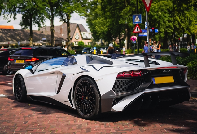 Lamborghini Aventador LP750-4 SuperVeloce Roadster