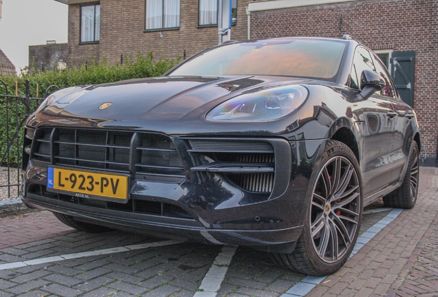 Porsche 95B Macan GTS MkII