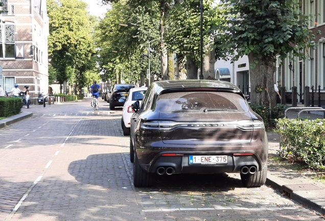 Porsche 95B Macan GTS MkIII