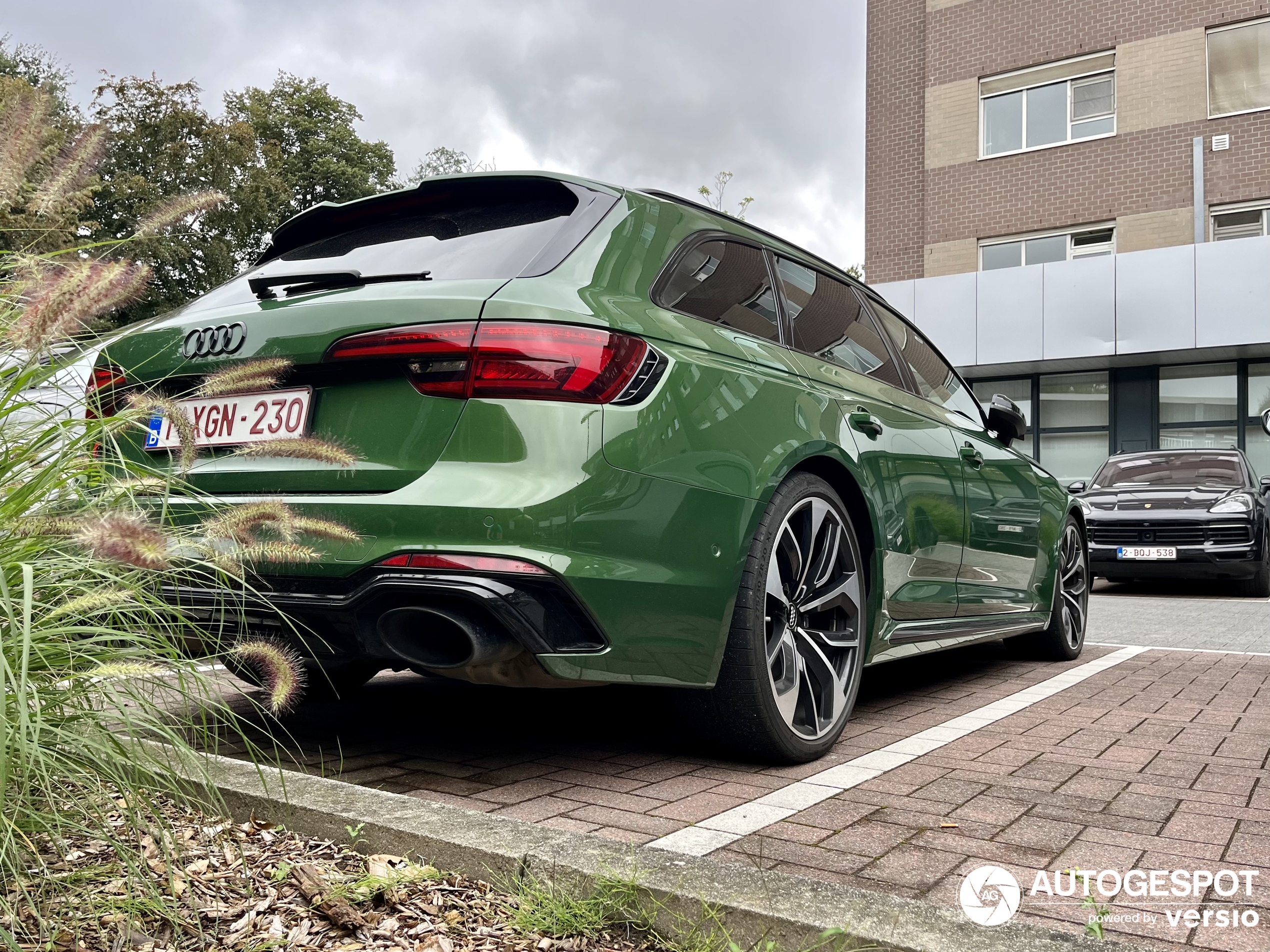 Audi RS4 Avant B9