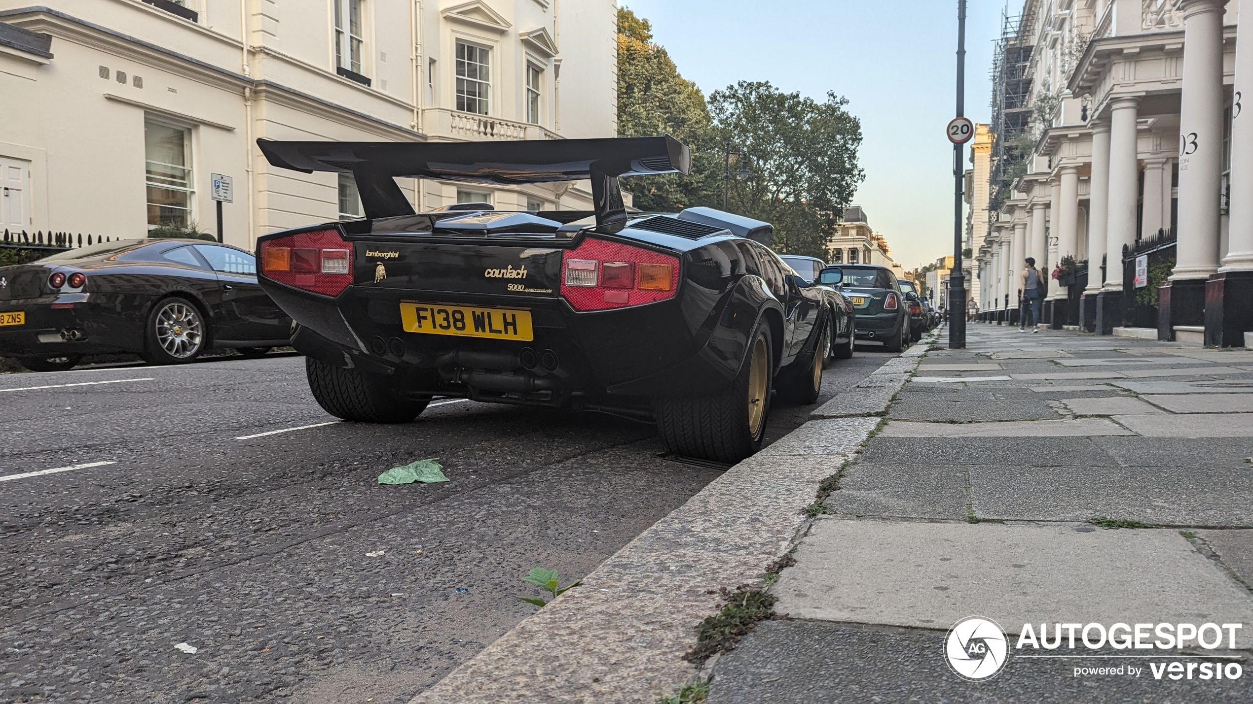 Lamborghini Countach 5000 Quattrovalvole