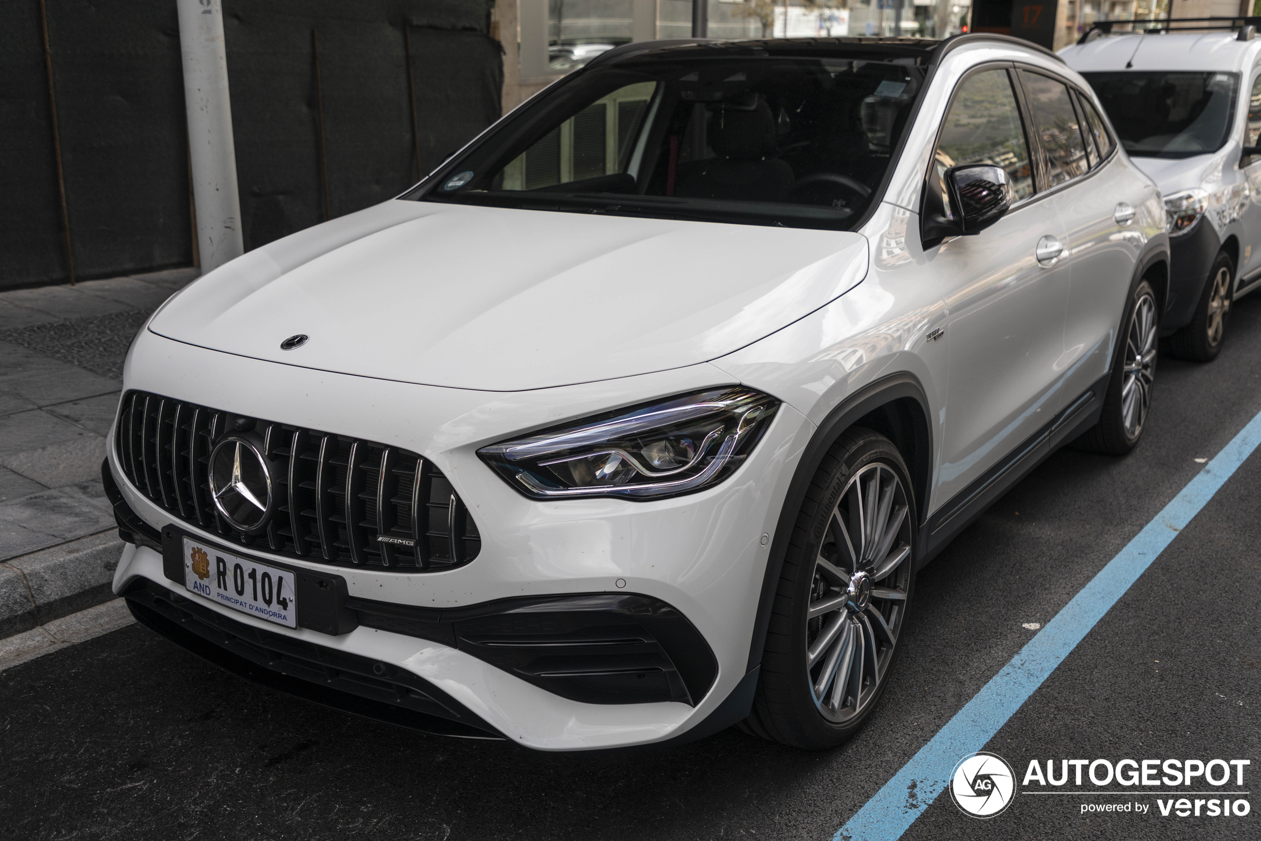 Mercedes-AMG GLA 45 4MATIC+ H247