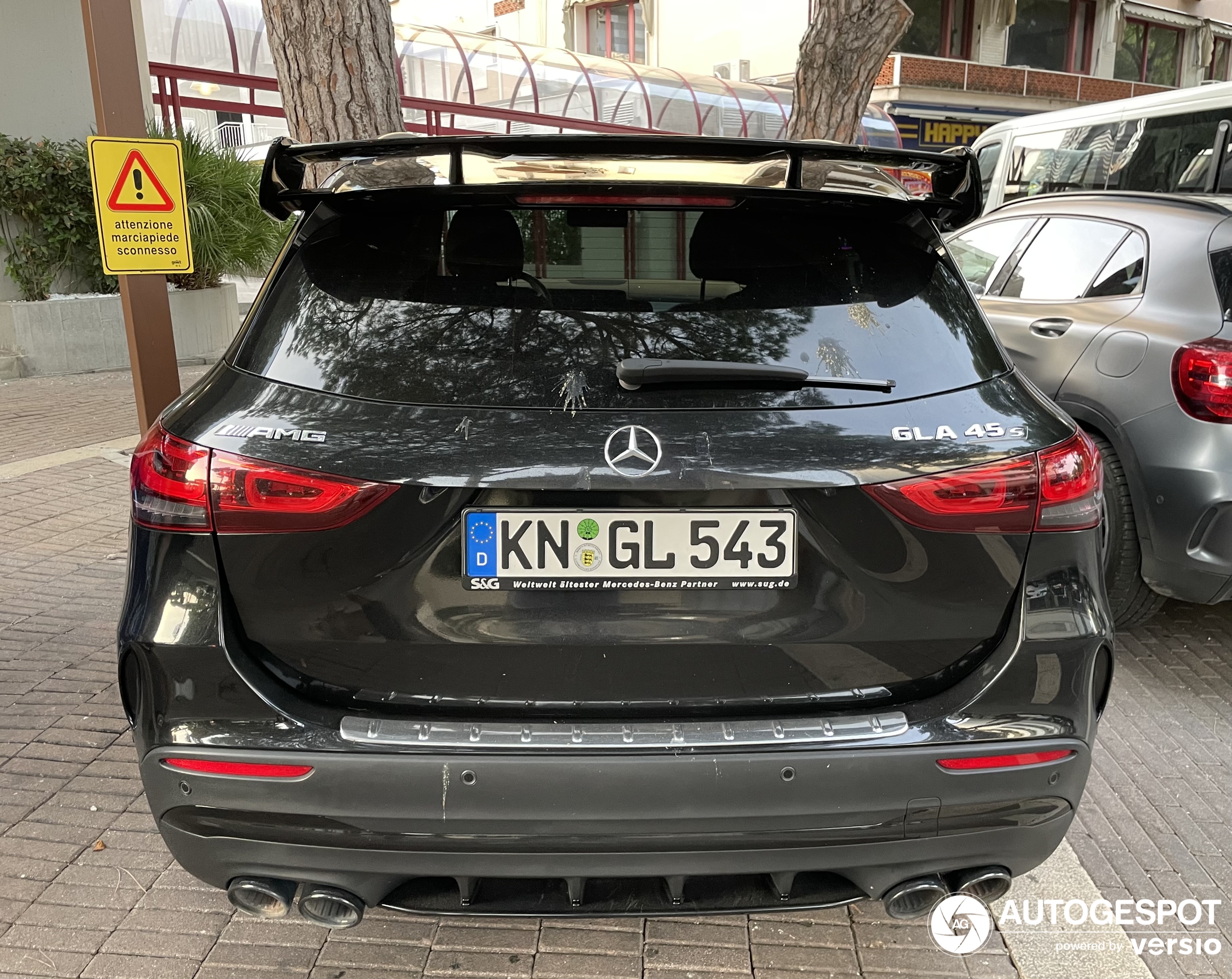 Mercedes-AMG GLA 45 S 4MATIC+ H247