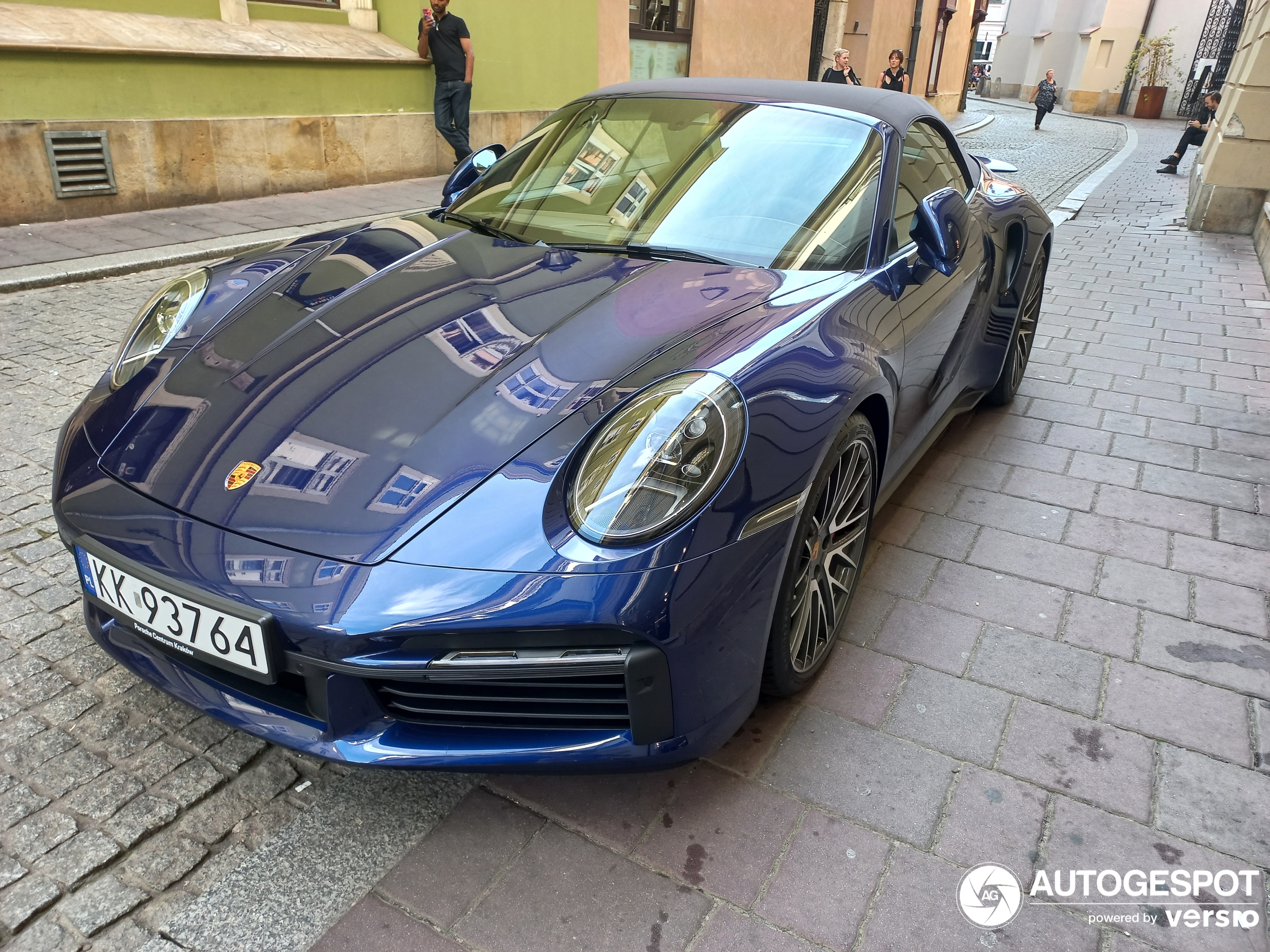 Porsche 992 Turbo Cabriolet