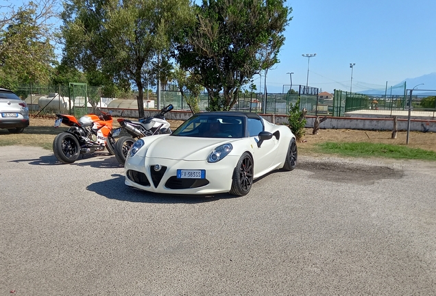 Alfa Romeo 4C Spider