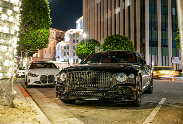 Bentley Flying Spur Hybrid