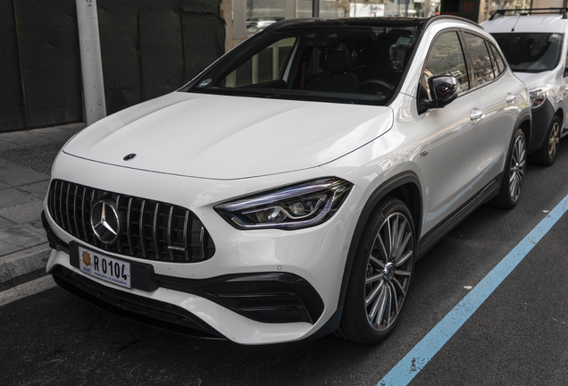 Mercedes-AMG GLA 45 4MATIC+ H247