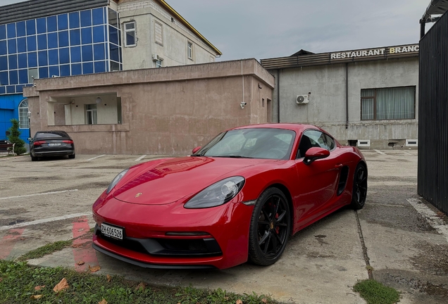 Porsche 718 Cayman S