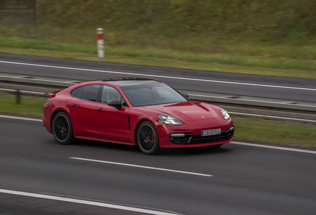 Porsche 971 Panamera GTS MkI