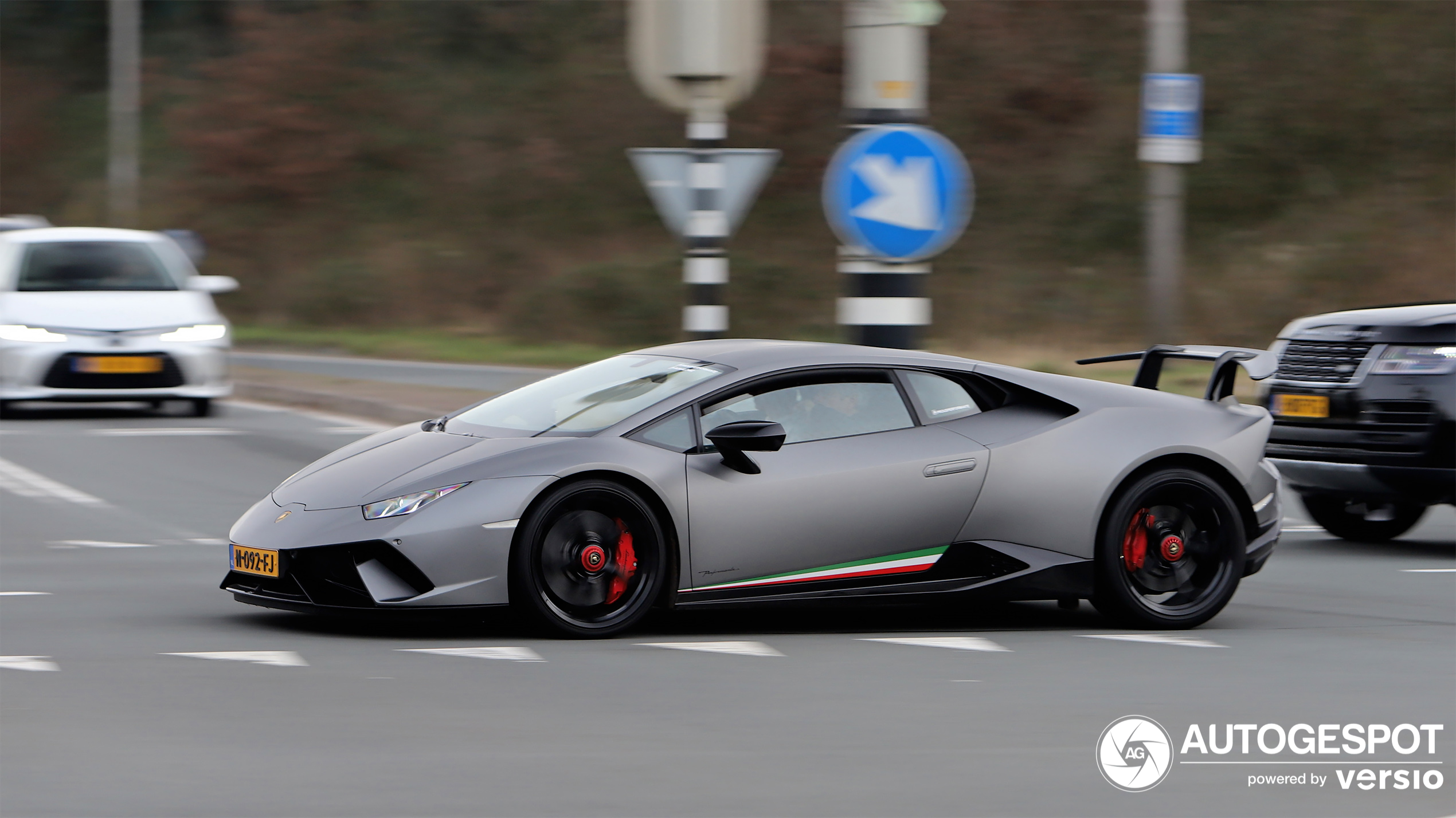 Lamborghini Huracán LP640-4 Performante