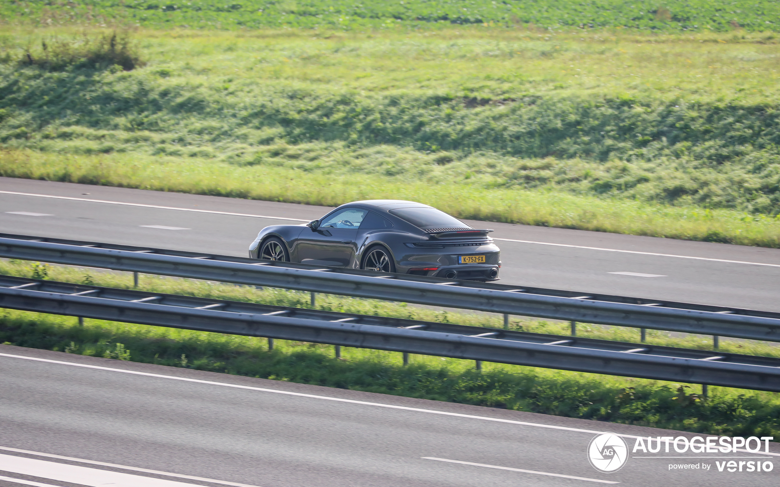 Porsche 992 Turbo S