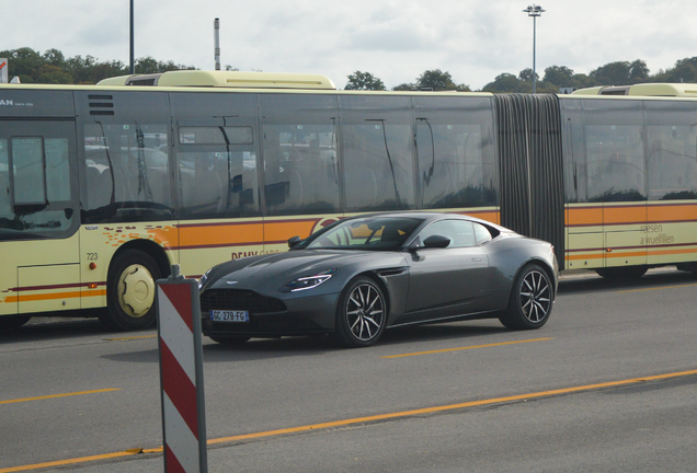 Aston Martin DB11