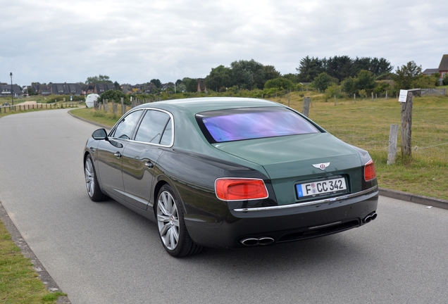 Bentley Flying Spur V8