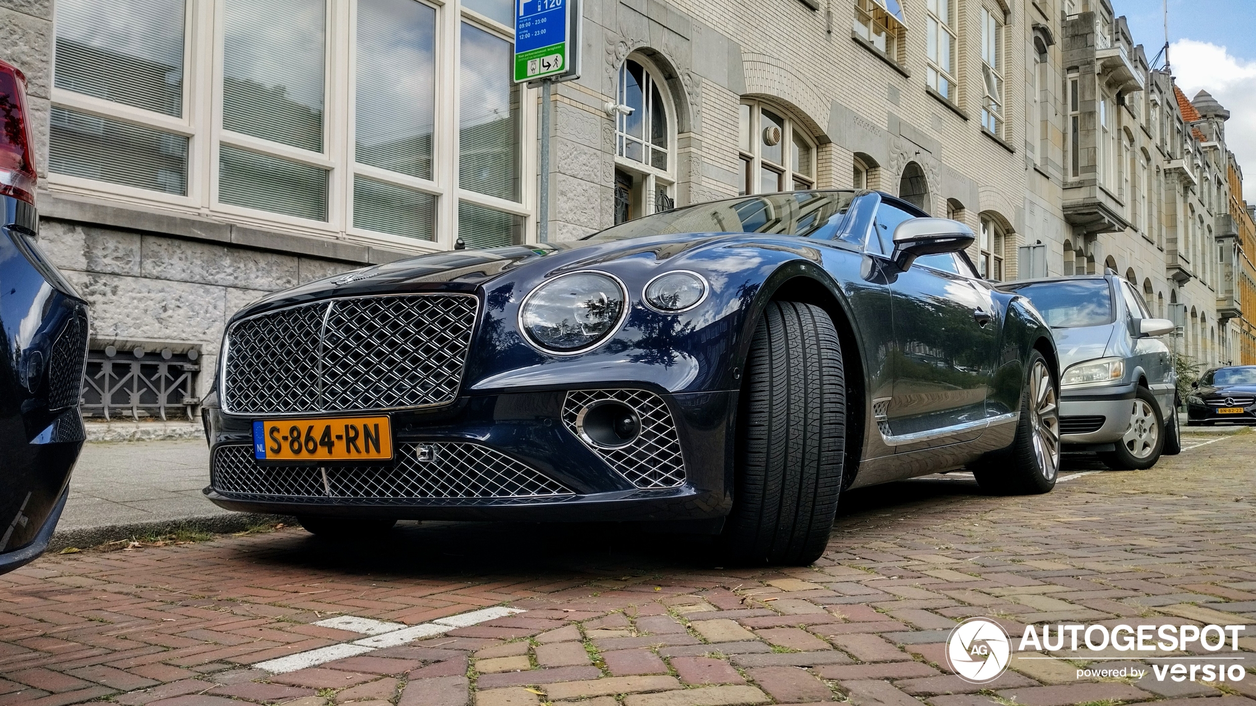 Bentley Continental GTC V8 2020 Mulliner