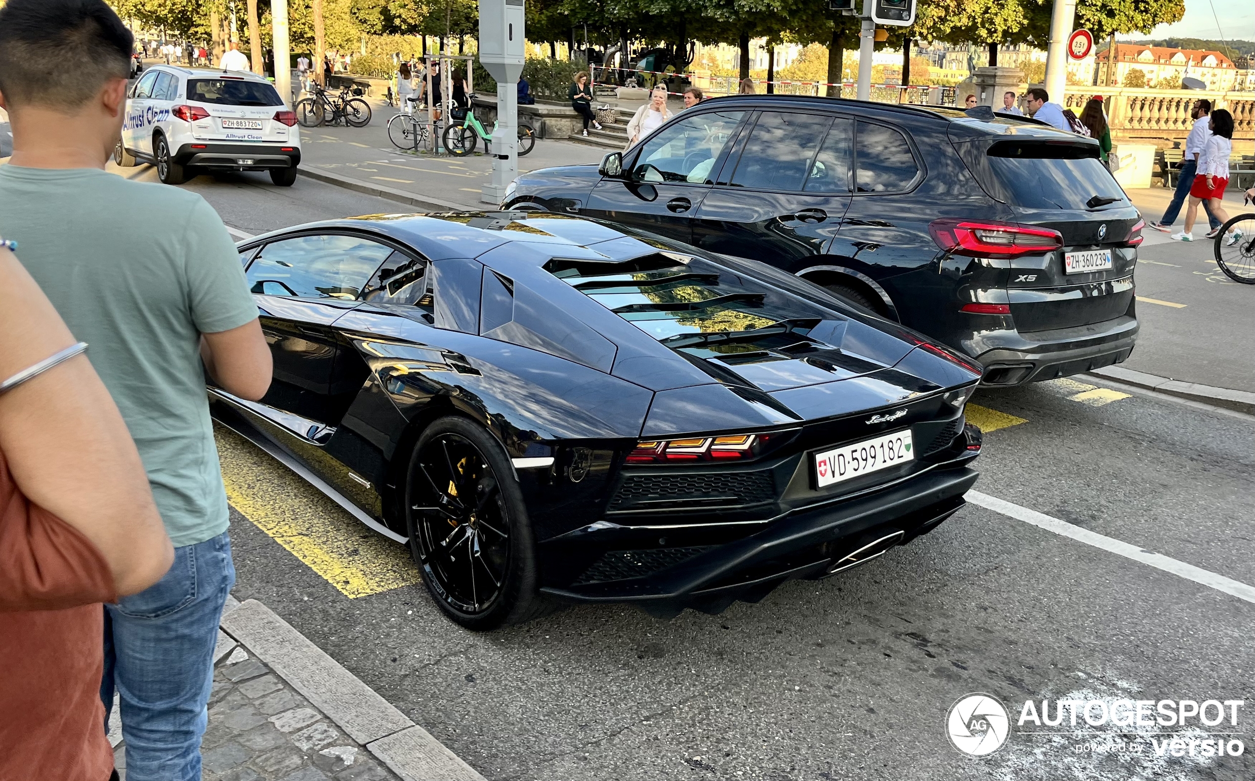 ランボルギーニ Lamborghini Aventador S LP740-4 - 20 September 2023 - Autogespot