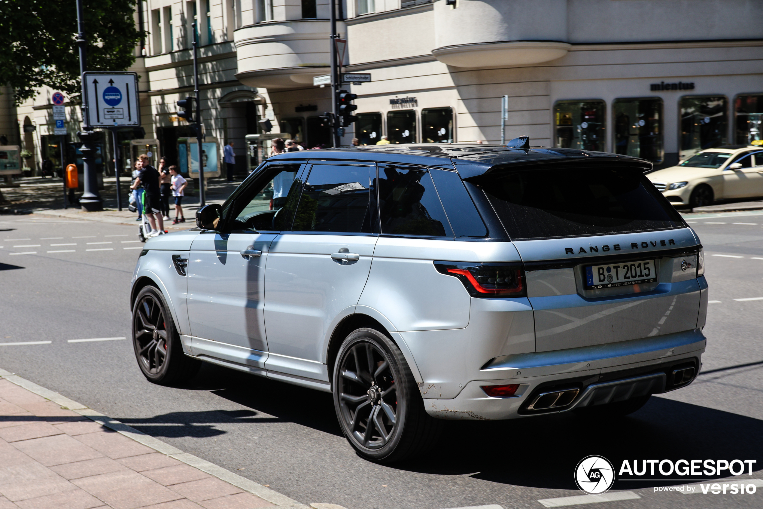 Land Rover Range Rover Sport SVR 2018 Carbon Edition