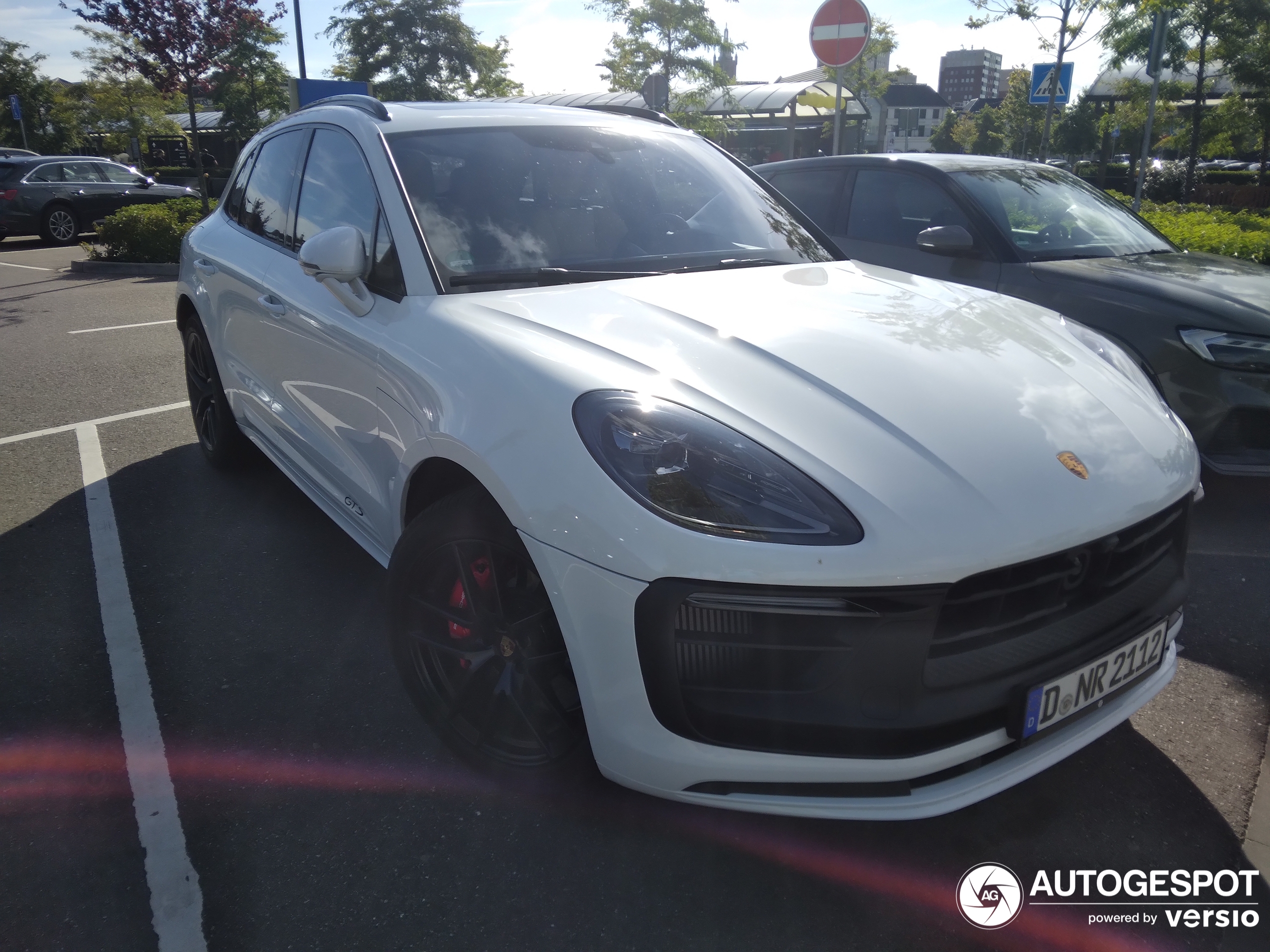 Porsche 95B Macan GTS MkIII