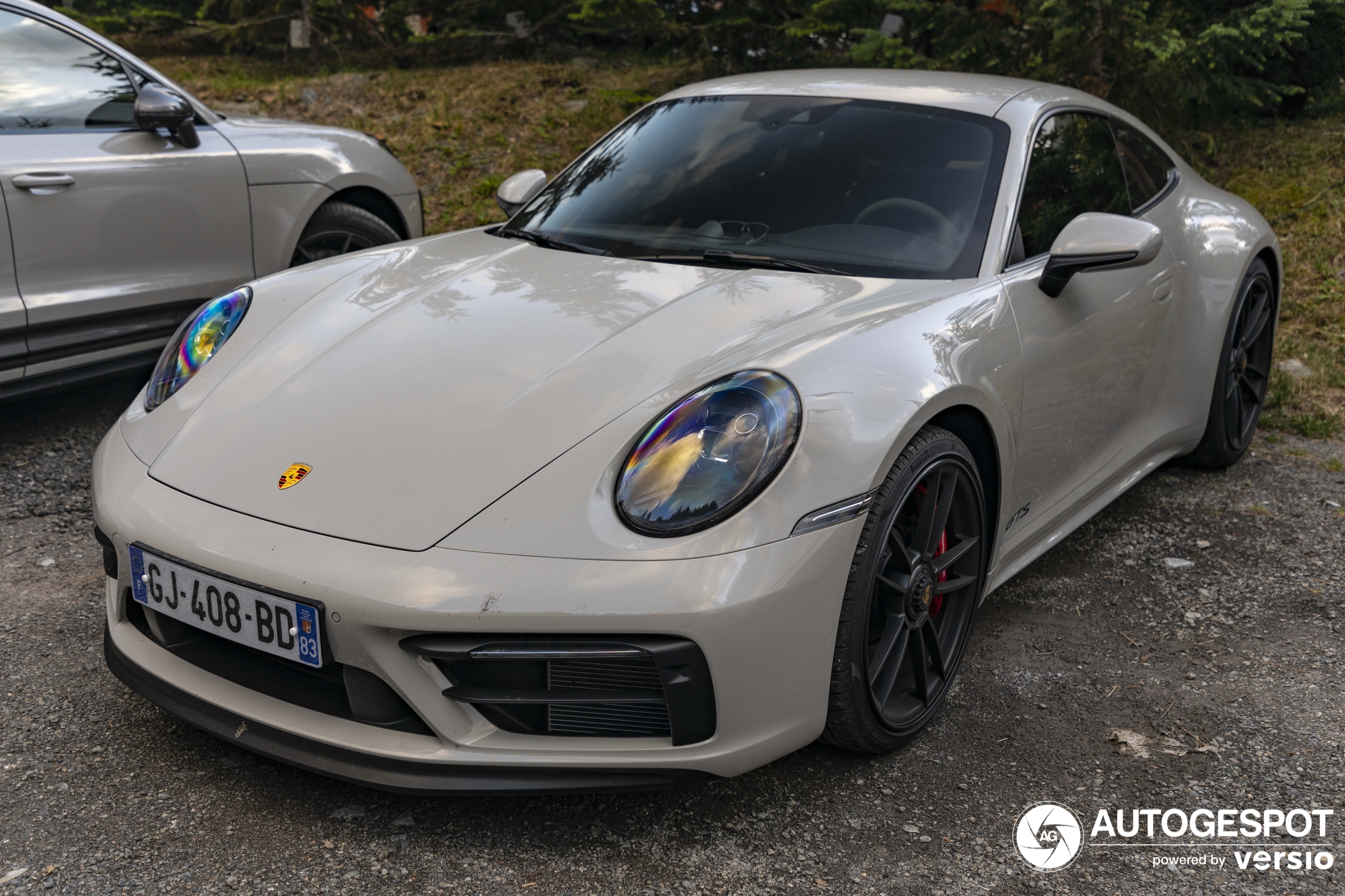 Porsche 992 Carrera GTS