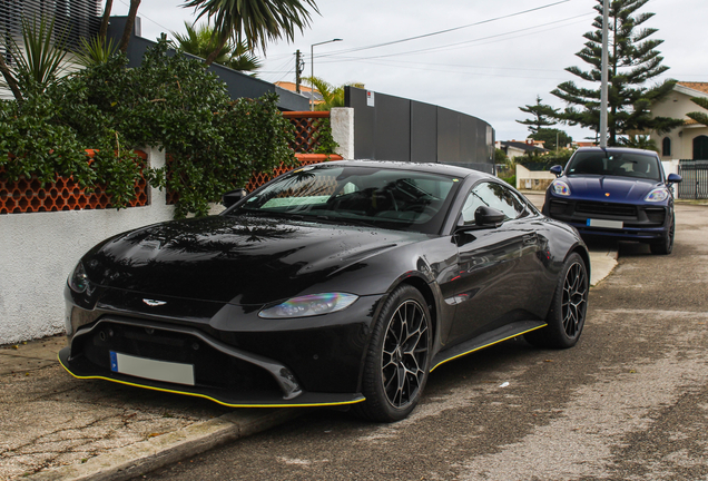 Aston Martin V8 Vantage AMR 2019