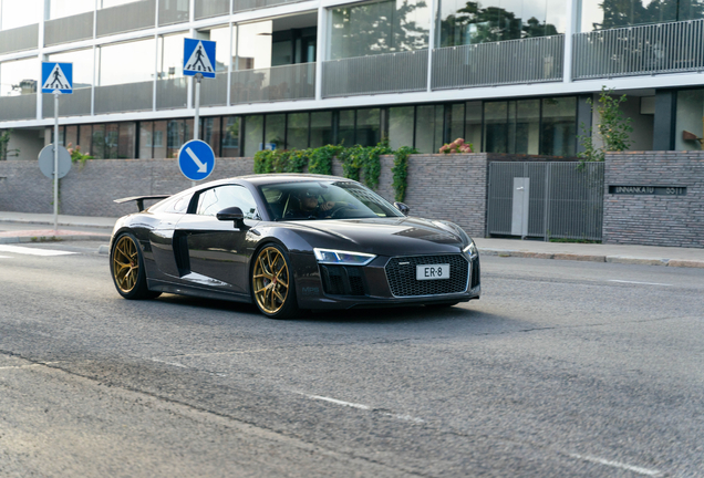 Audi R8 V10 Plus 2015