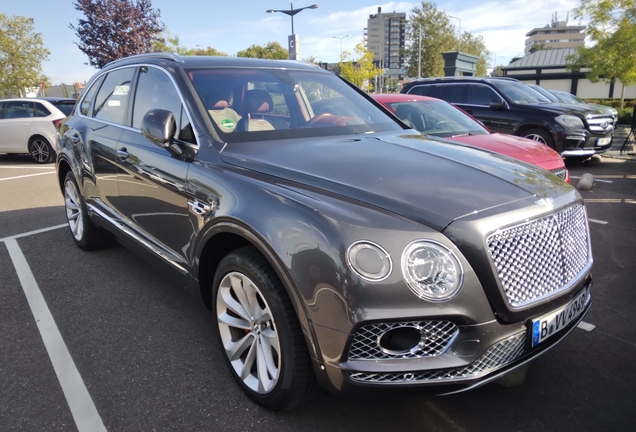 Bentley Bentayga V8