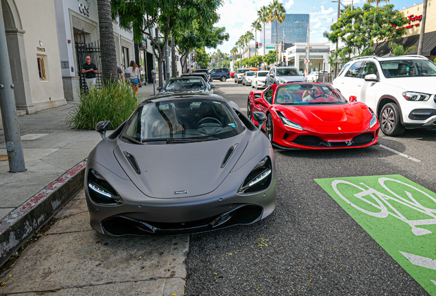 McLaren 720S Spider