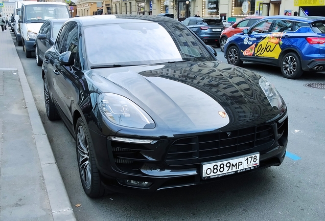 Porsche 95B Macan GTS