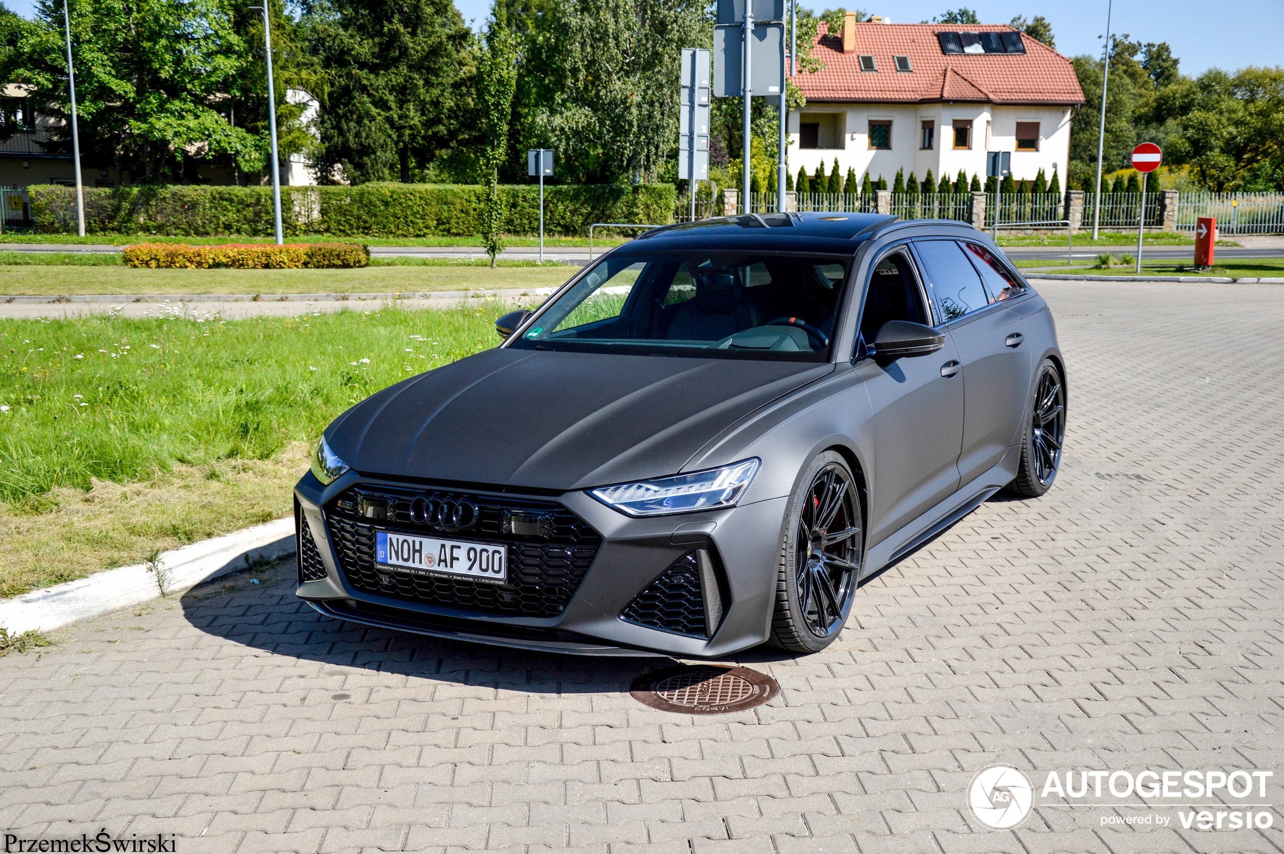 Audi RS6 Avant C8