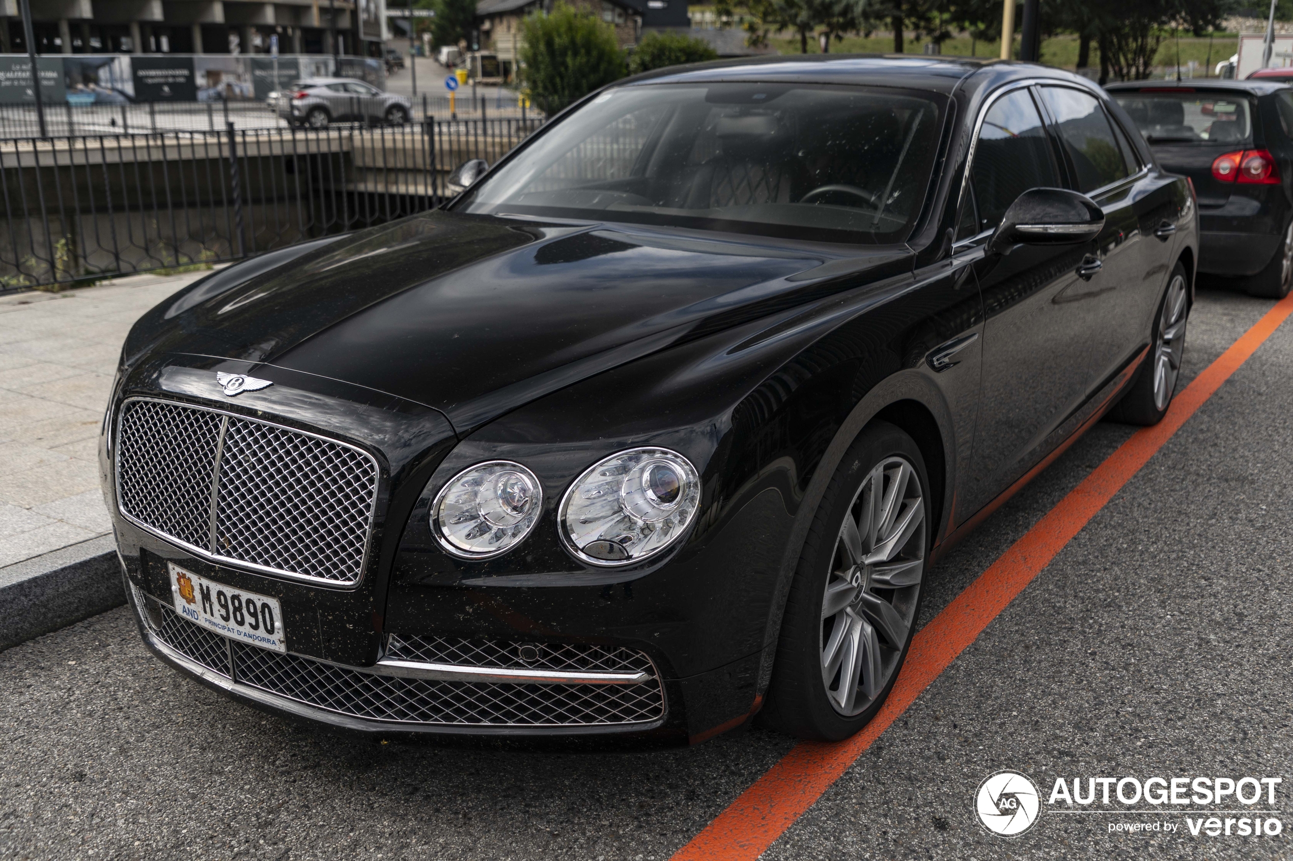 Bentley Flying Spur W12