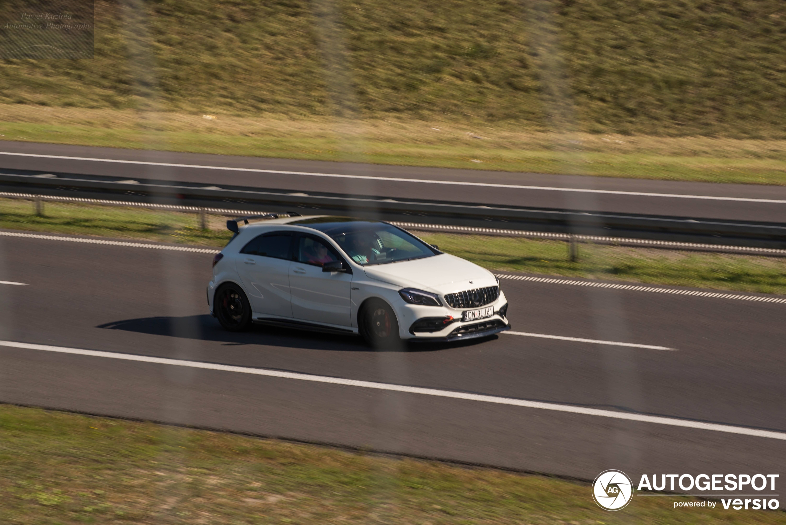 Mercedes-AMG A 45 W176 2015