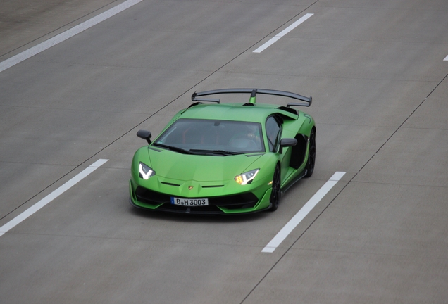 Lamborghini Aventador LP770-4 SVJ