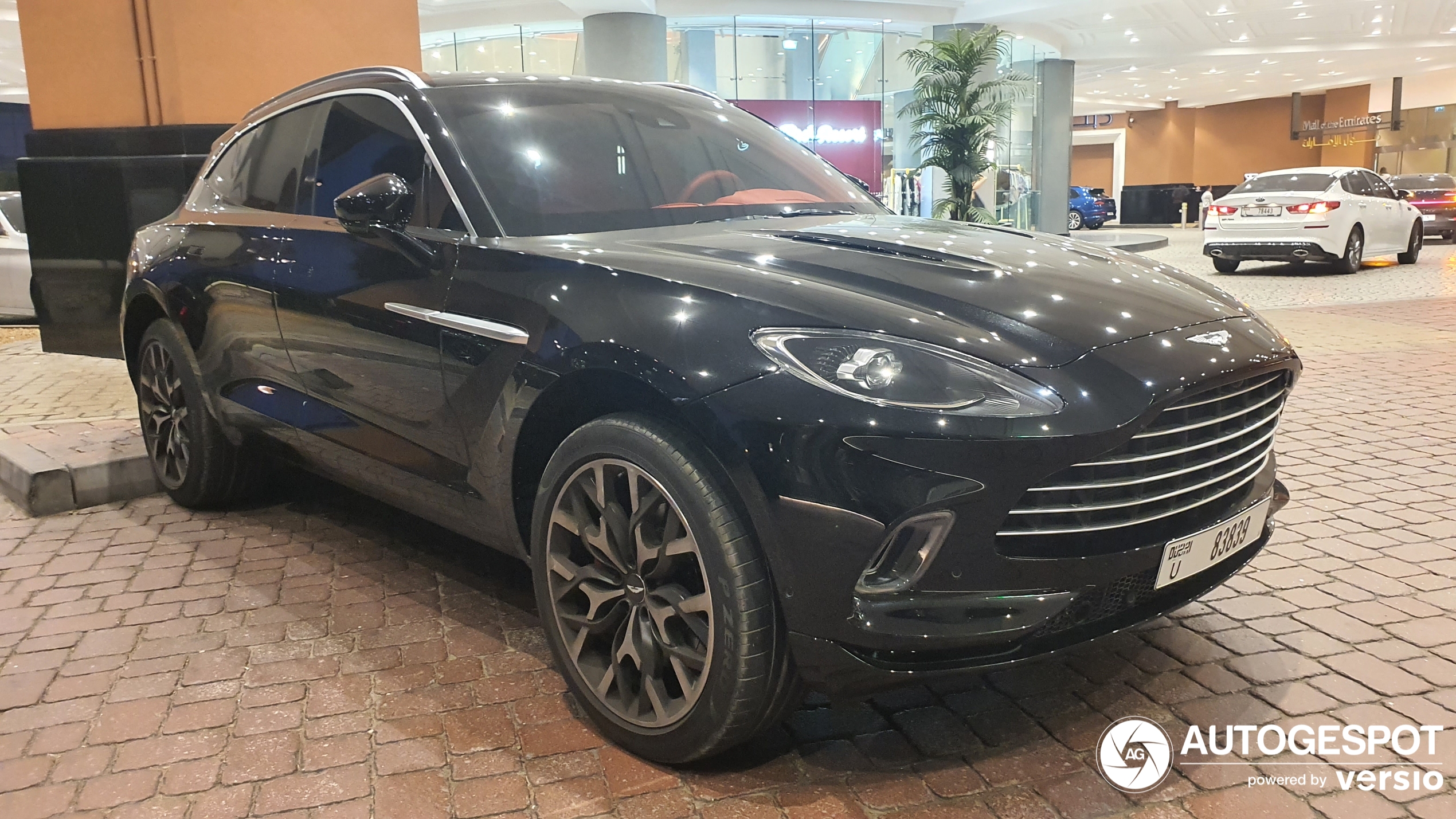 Aston Martin DBX