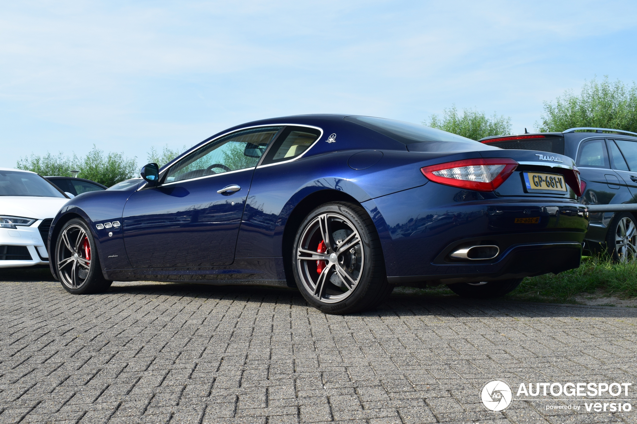 Maserati GranTurismo S Automatic