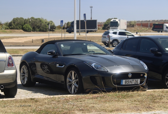 Jaguar F-TYPE S Convertible