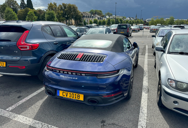 Porsche 992 Carrera 4S Cabriolet