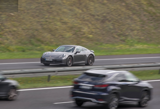 Porsche 992 Carrera S