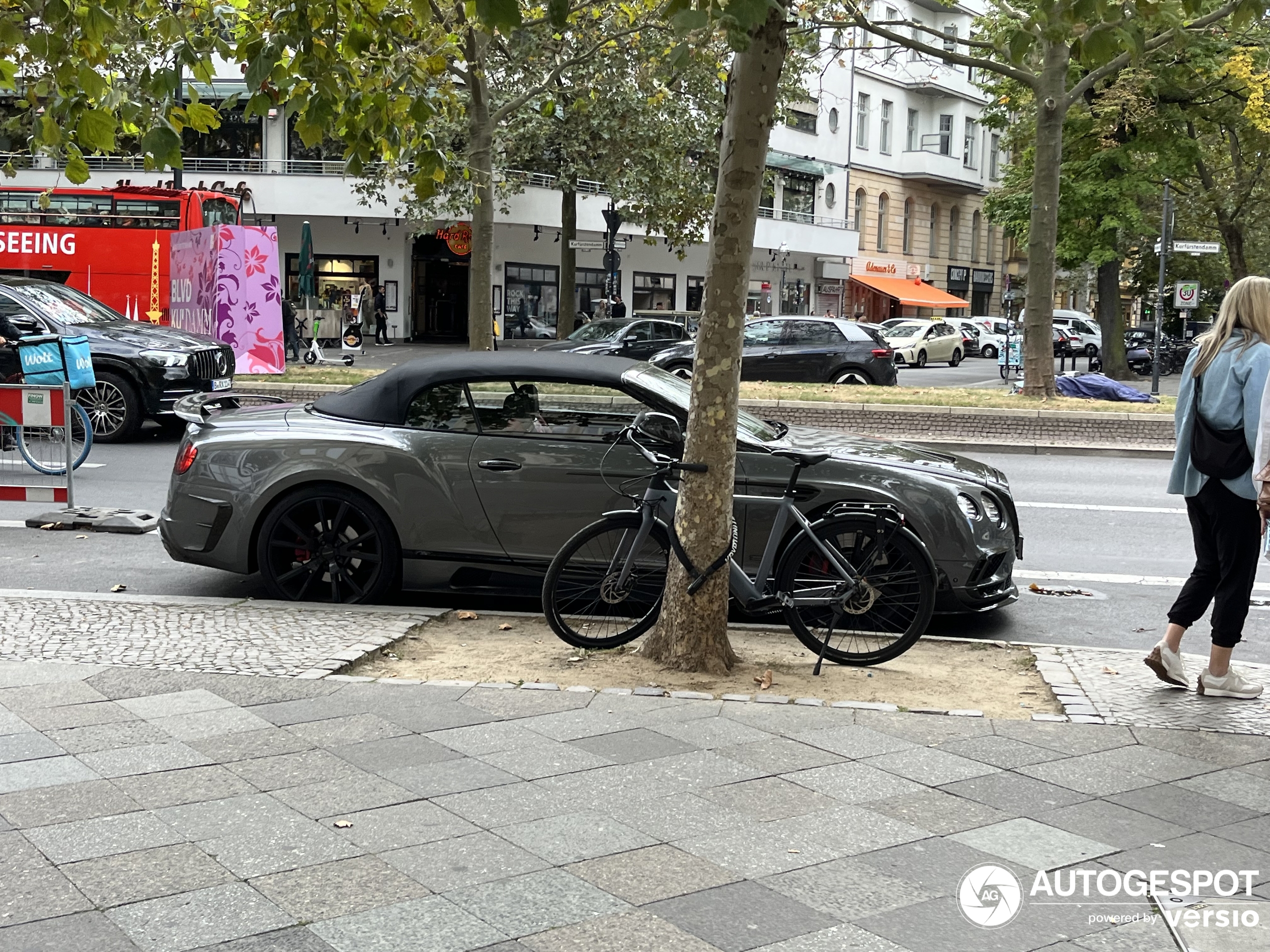 Bentley Mansory Continental GTC 2016 Collage Edition