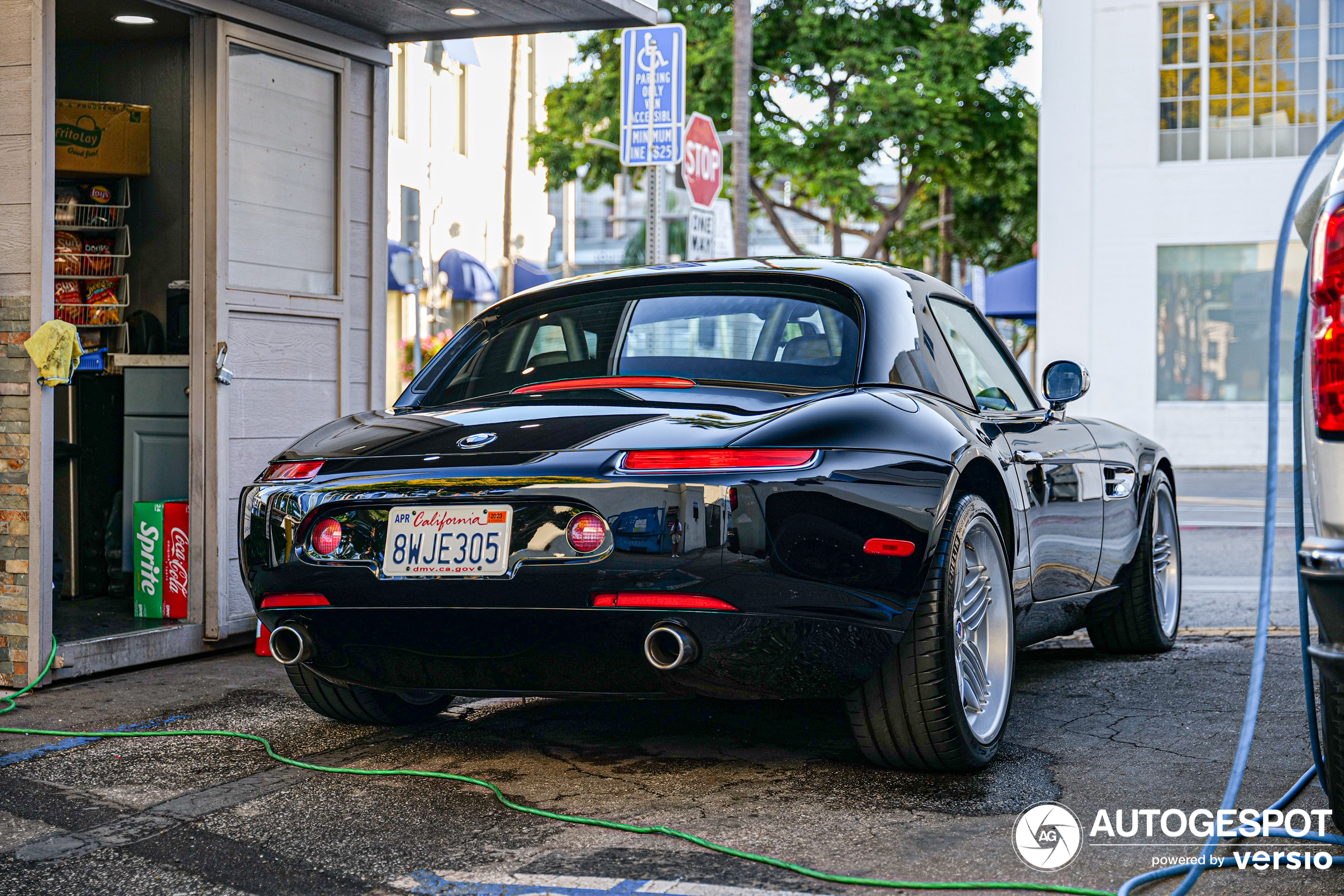 Een prachtige Z8 pronkt in Beverly Hills