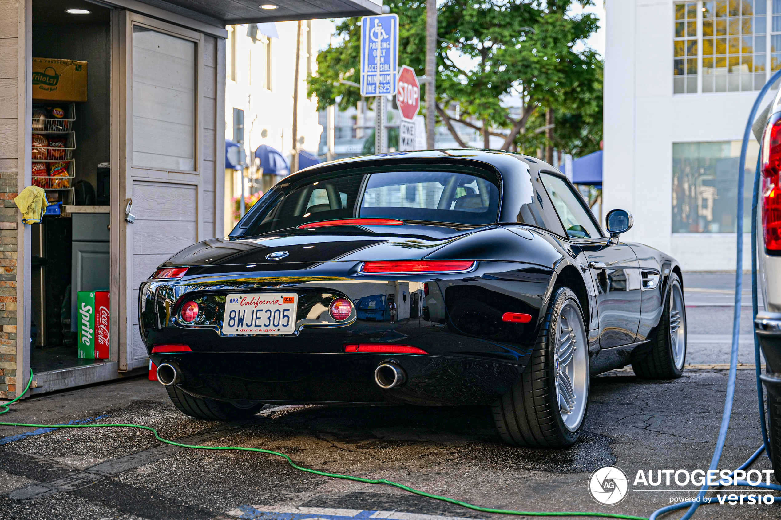 A beautiful Z8 shows up in Beverly Hills