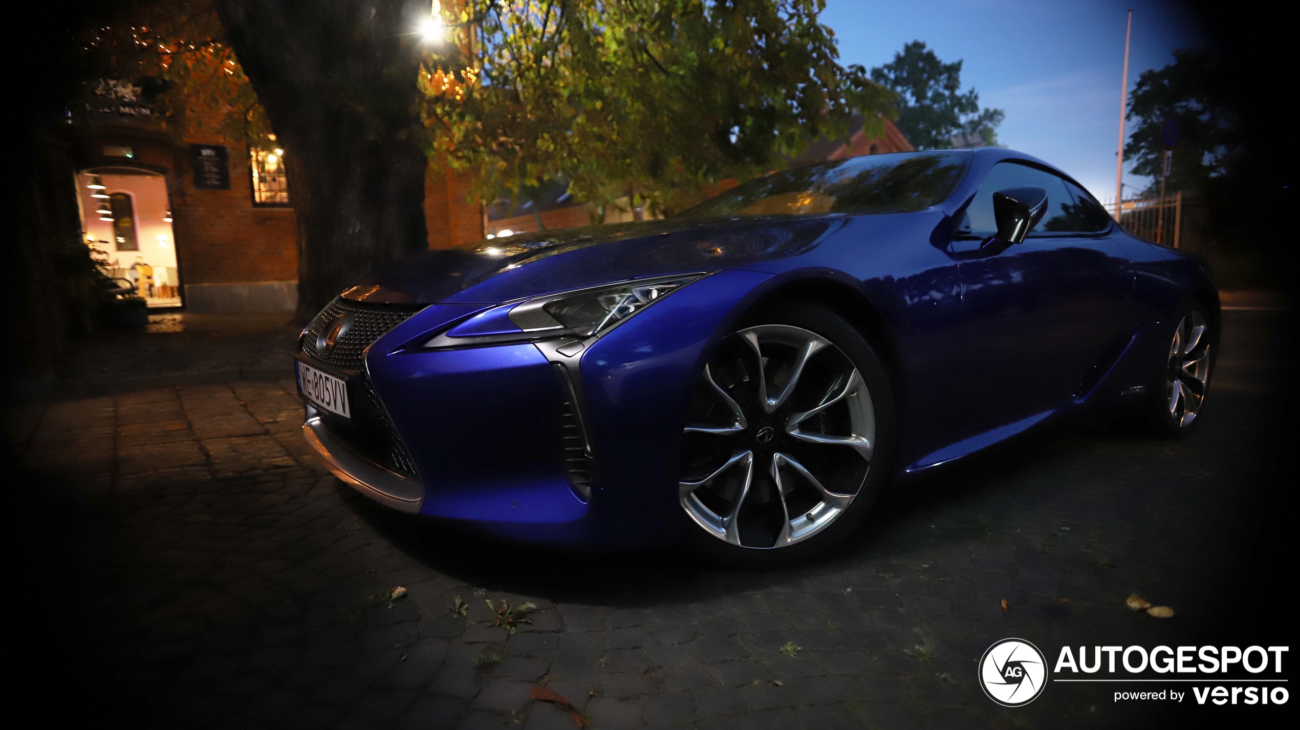 Lexus Structal Blue Lexus LC 500h - 23 September 2023 - Autogespot