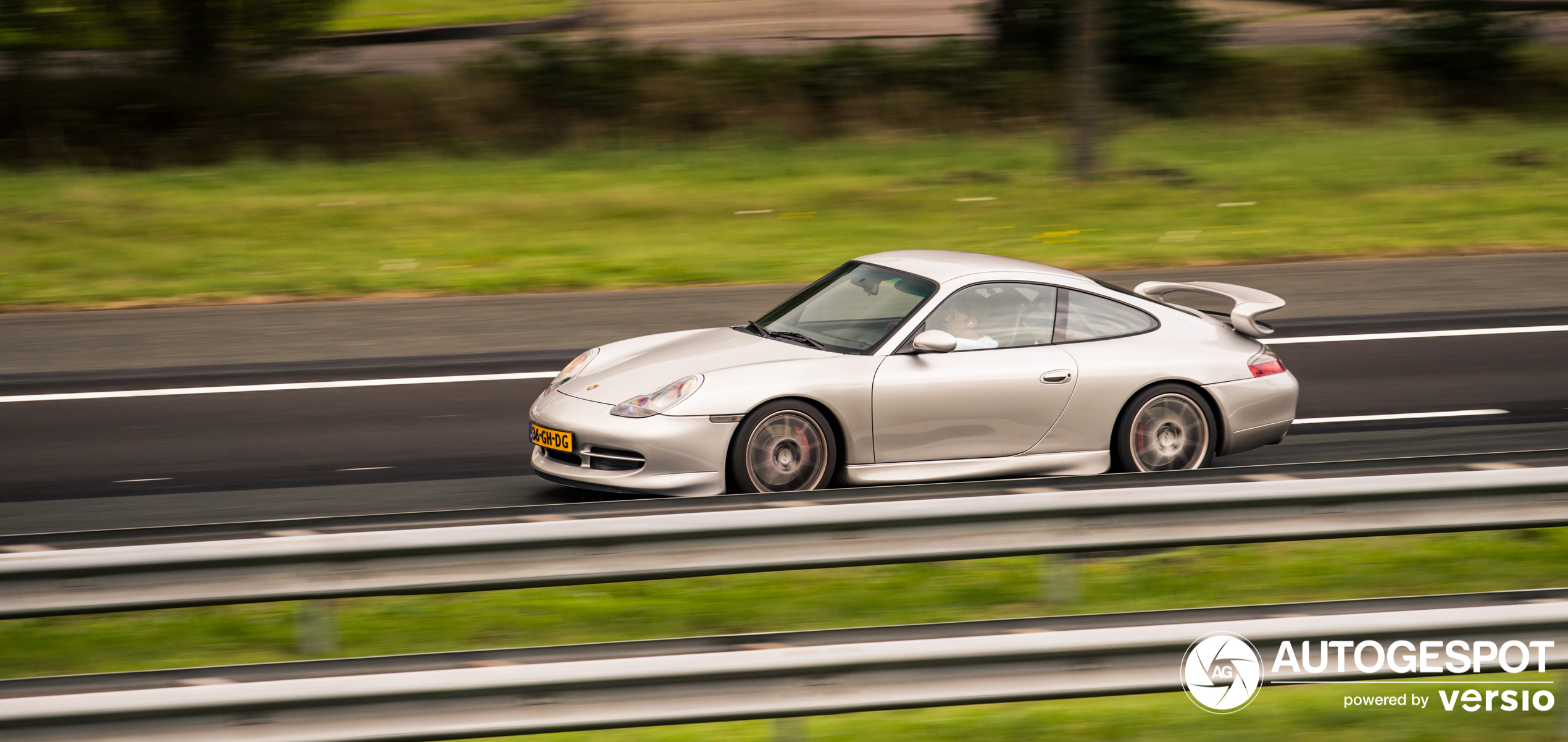 Porsche 996 GT3 MkI