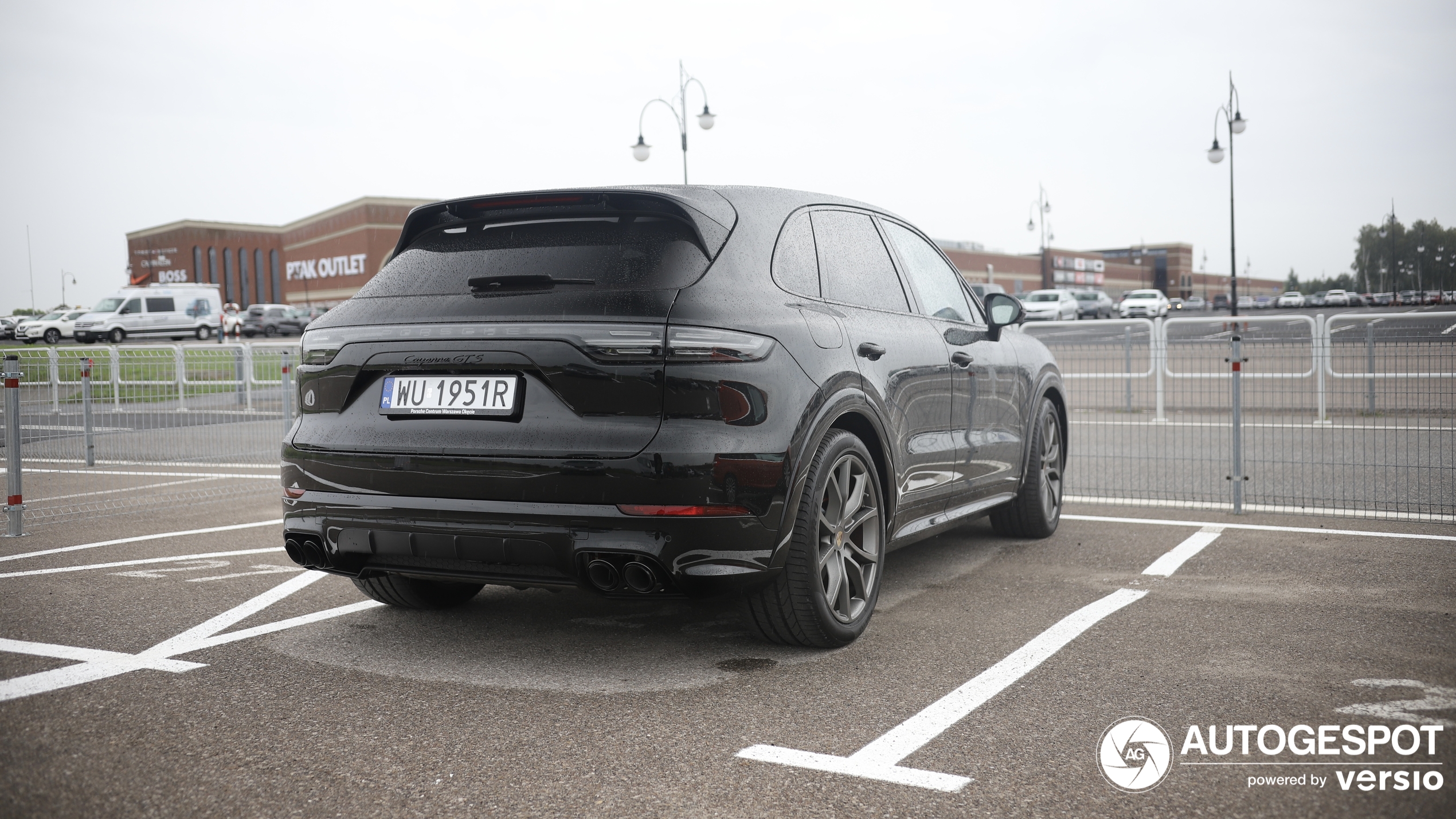 Porsche 9YA Cayenne GTS