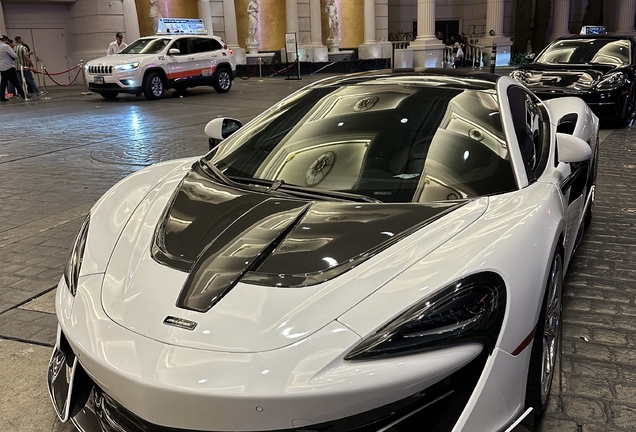 McLaren 570S