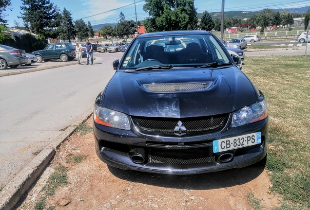 Mitsubishi Lancer Evolution IX FQ-340