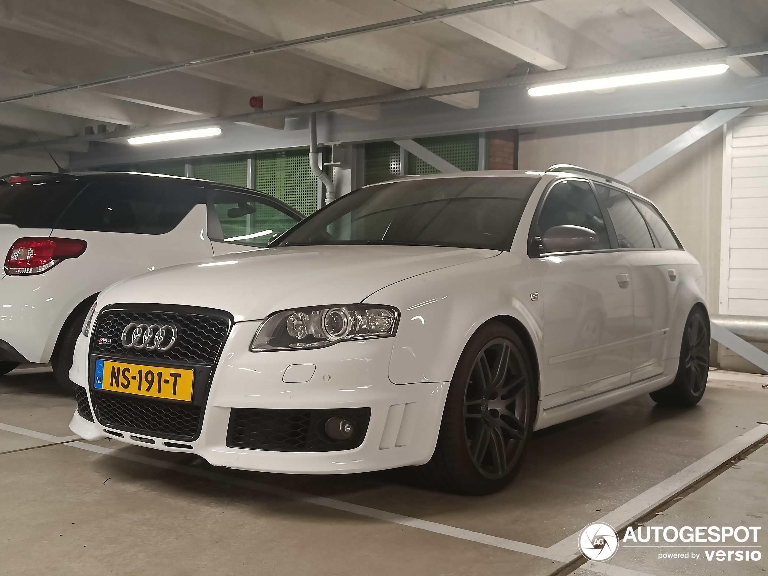 Audi RS4 Avant B7